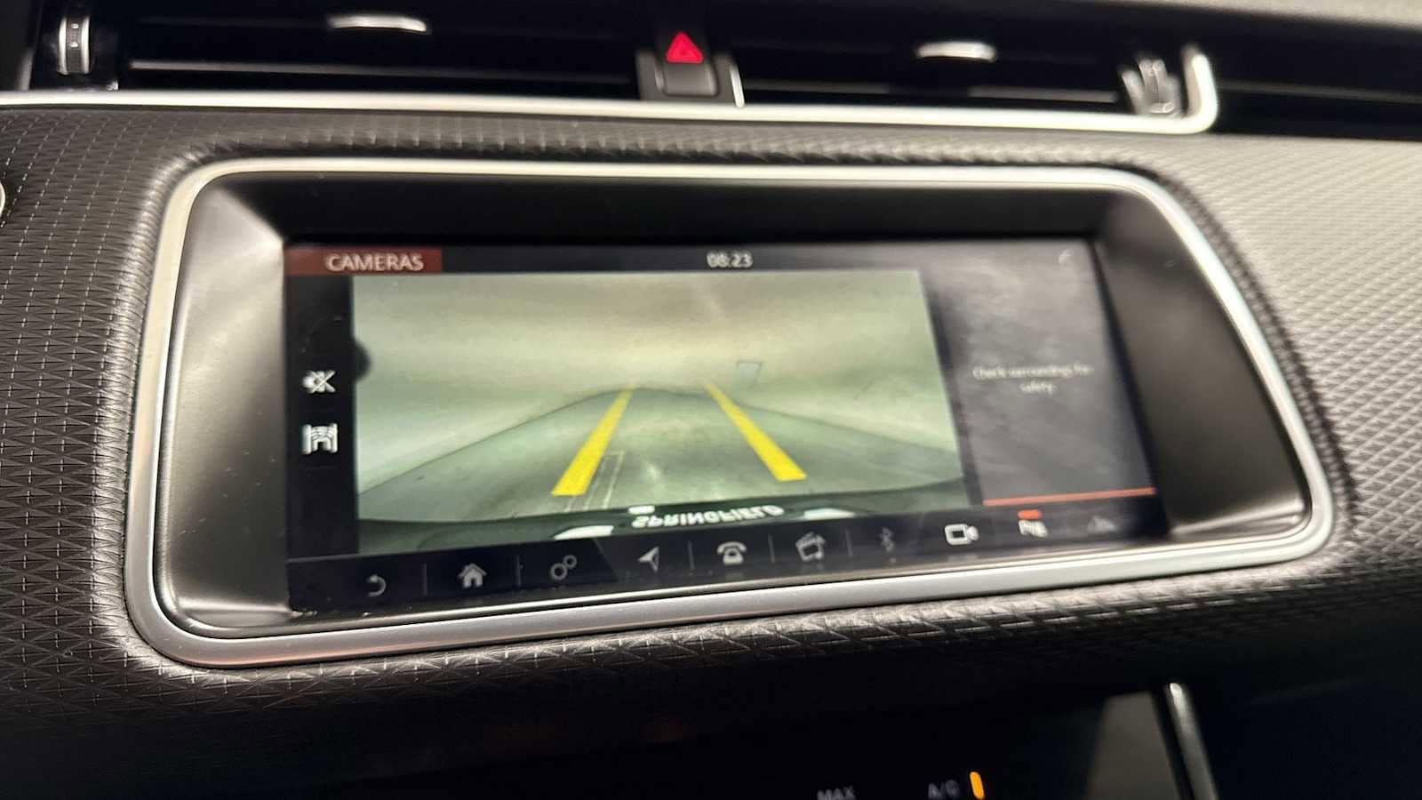 Thumbnail: 2020 Land Rover Range Rover Evoque - 19