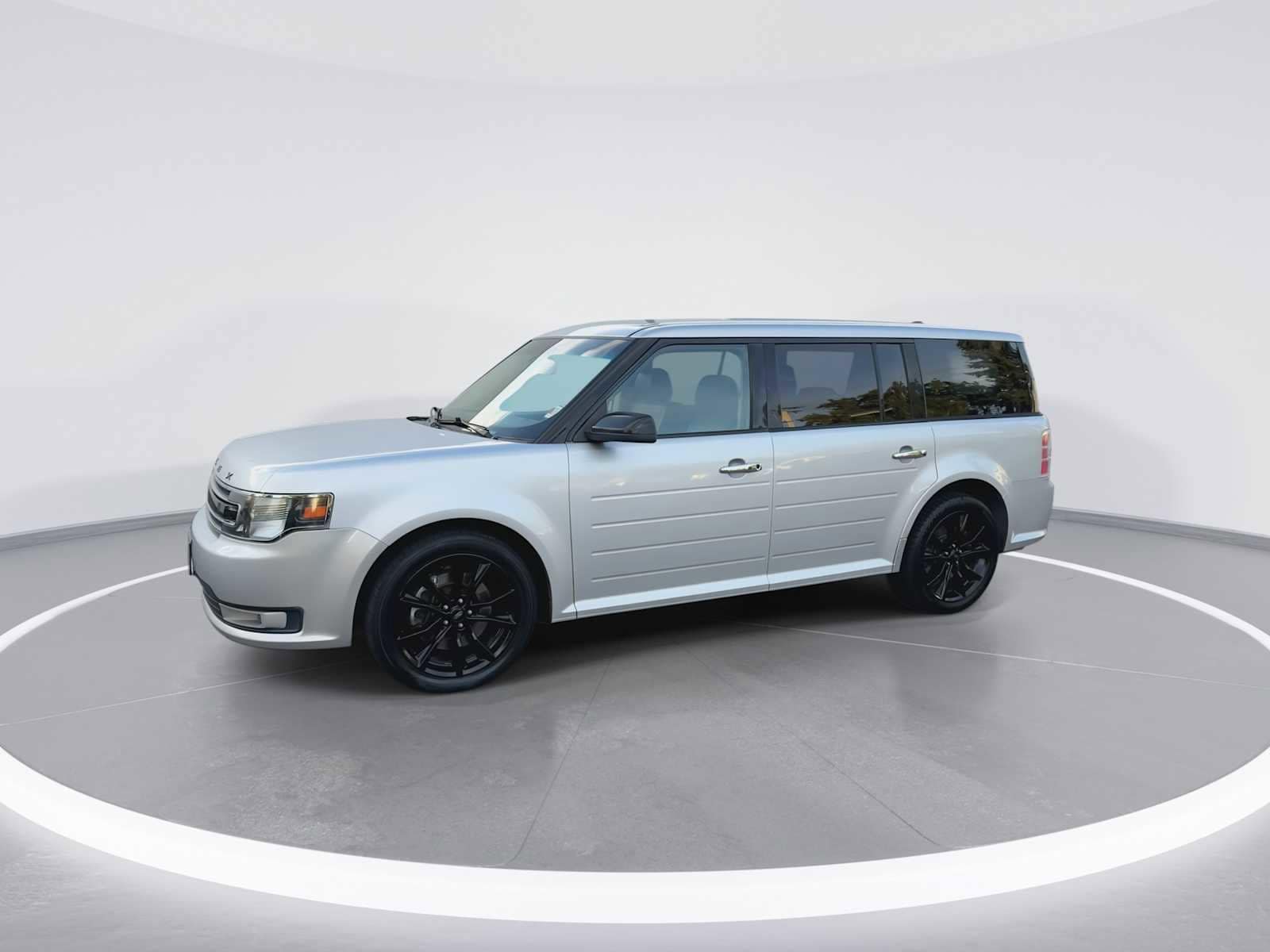Thumbnail: 2016 Ford Flex - 4