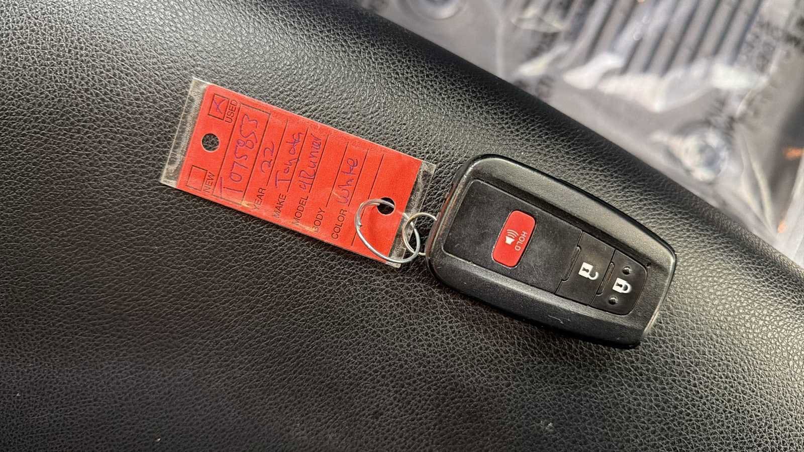 Thumbnail: 2022 Toyota 4Runner - 30