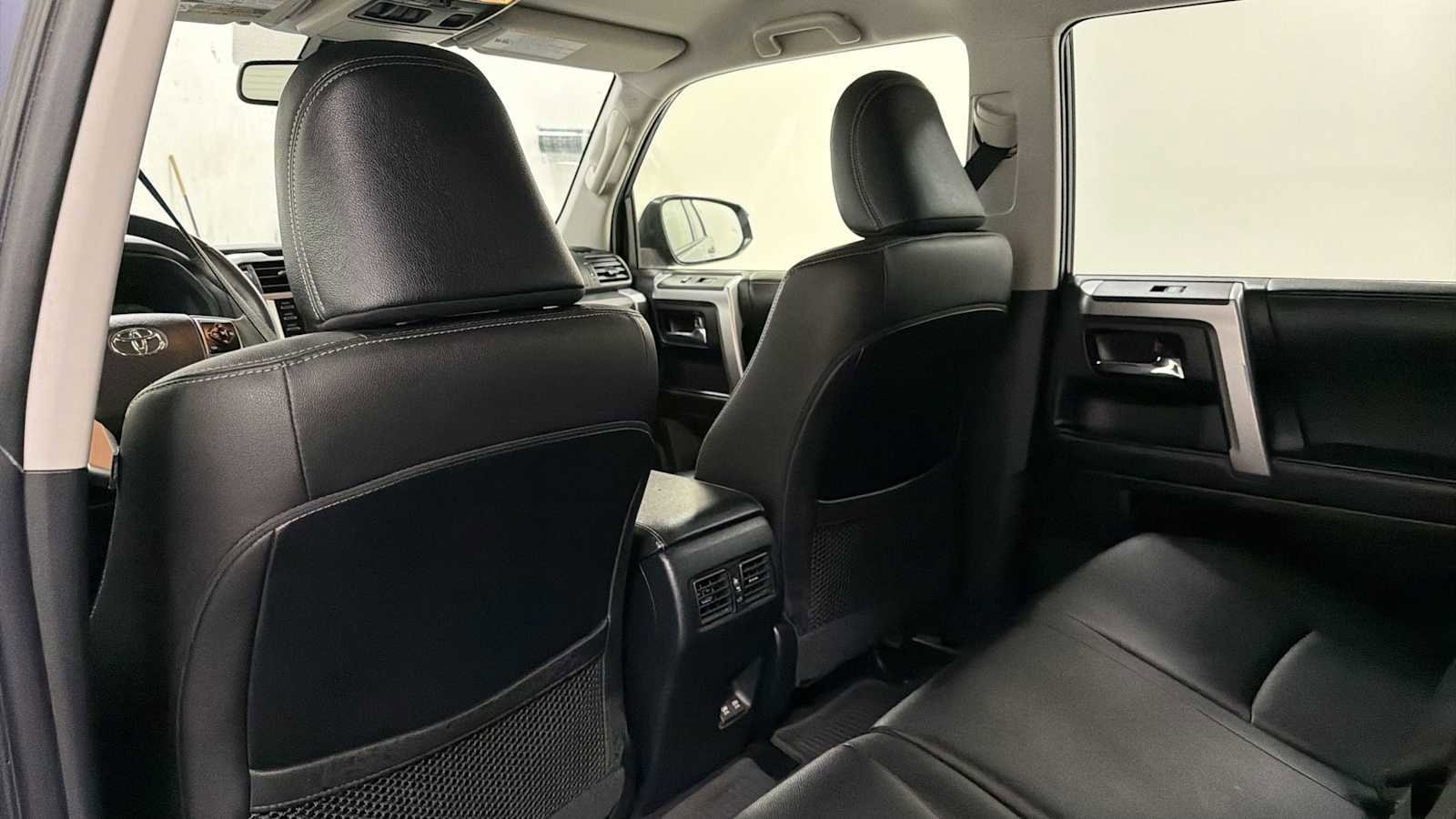 Thumbnail: 2022 Toyota 4Runner - 24