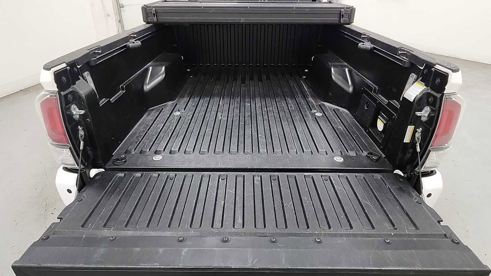 Thumbnail: 2021 Toyota Tacoma - 29