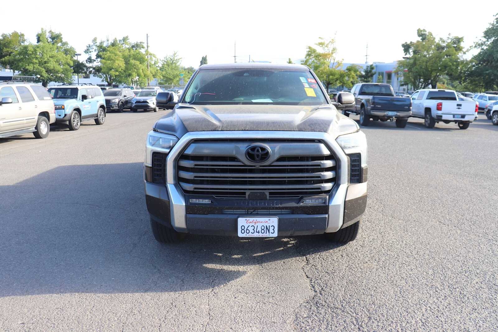 2022 Toyota Tundra Limited photo 2