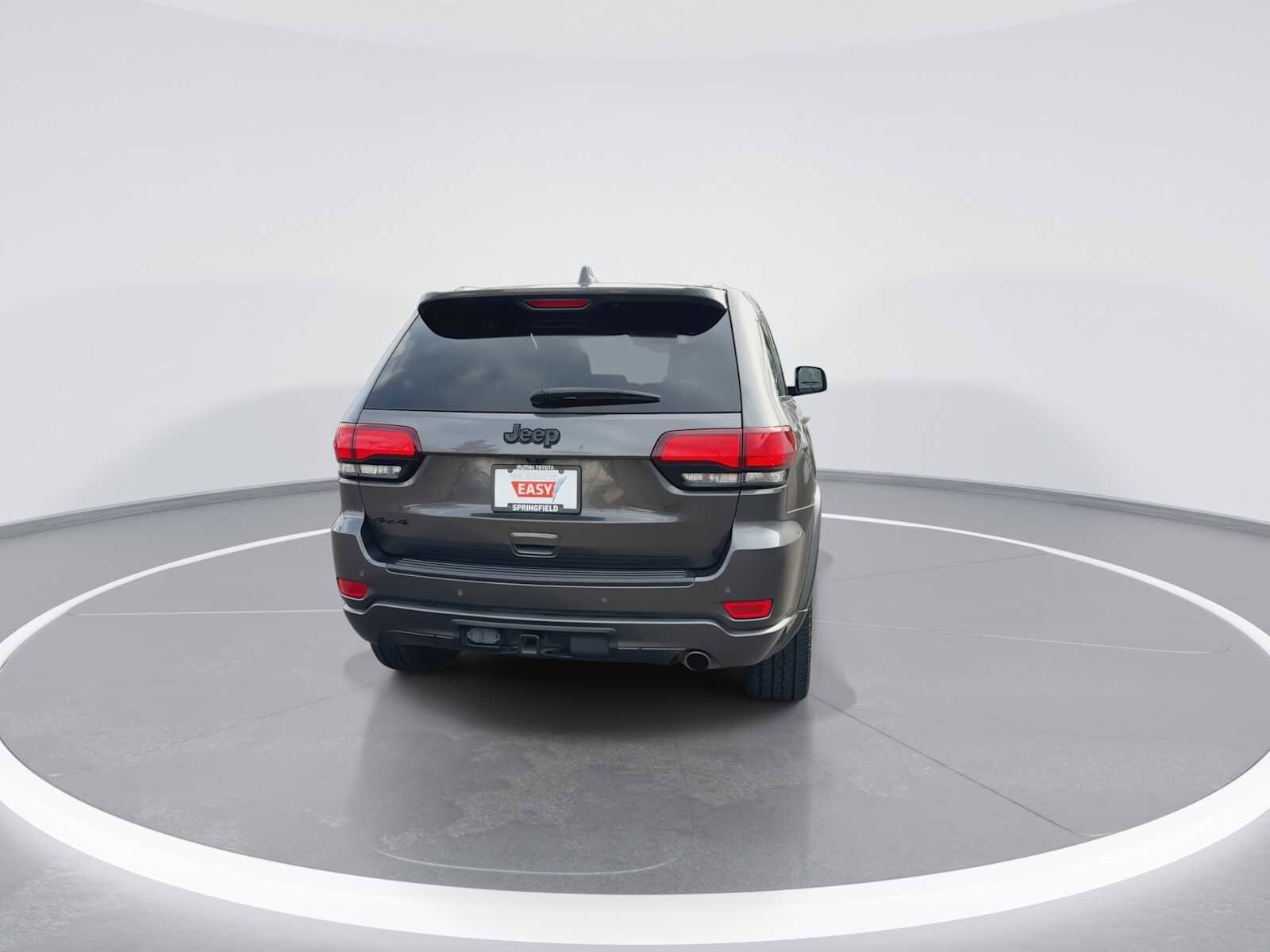 Thumbnail: 2020 Jeep Grand Cherokee - 7