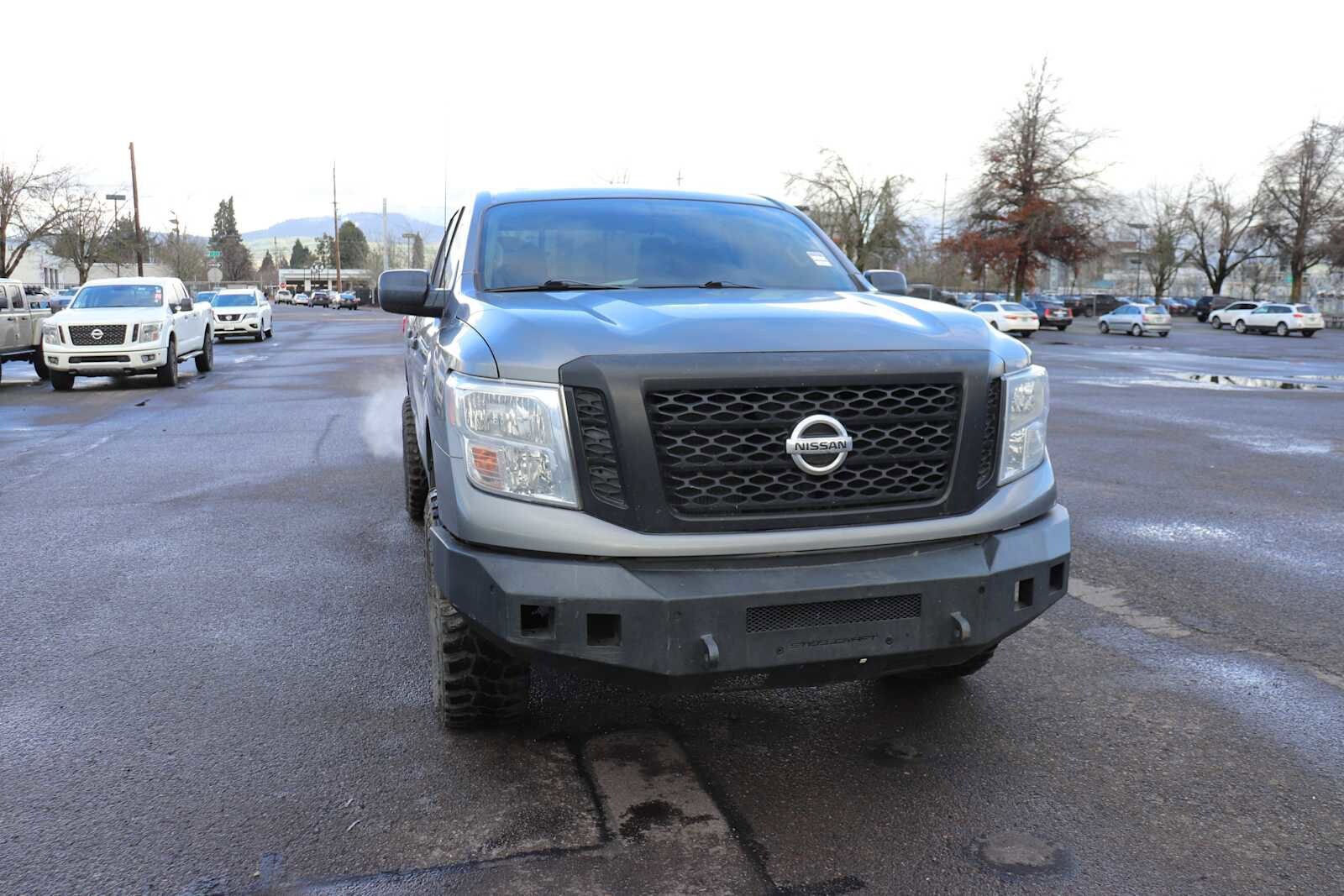 Thumbnail: 2018 Nissan Titan - 3