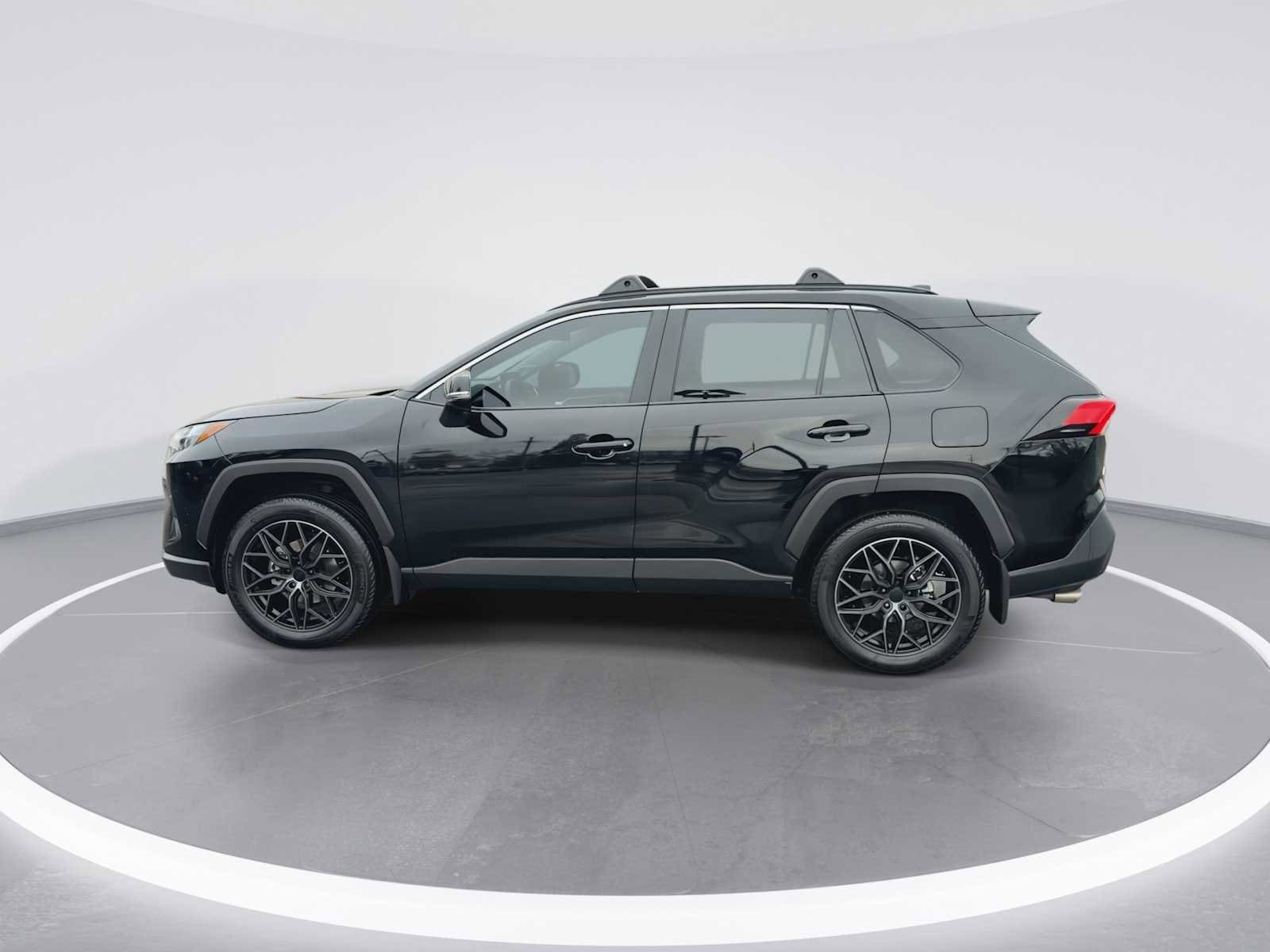 Thumbnail: 2024 Toyota RAV4 - 5