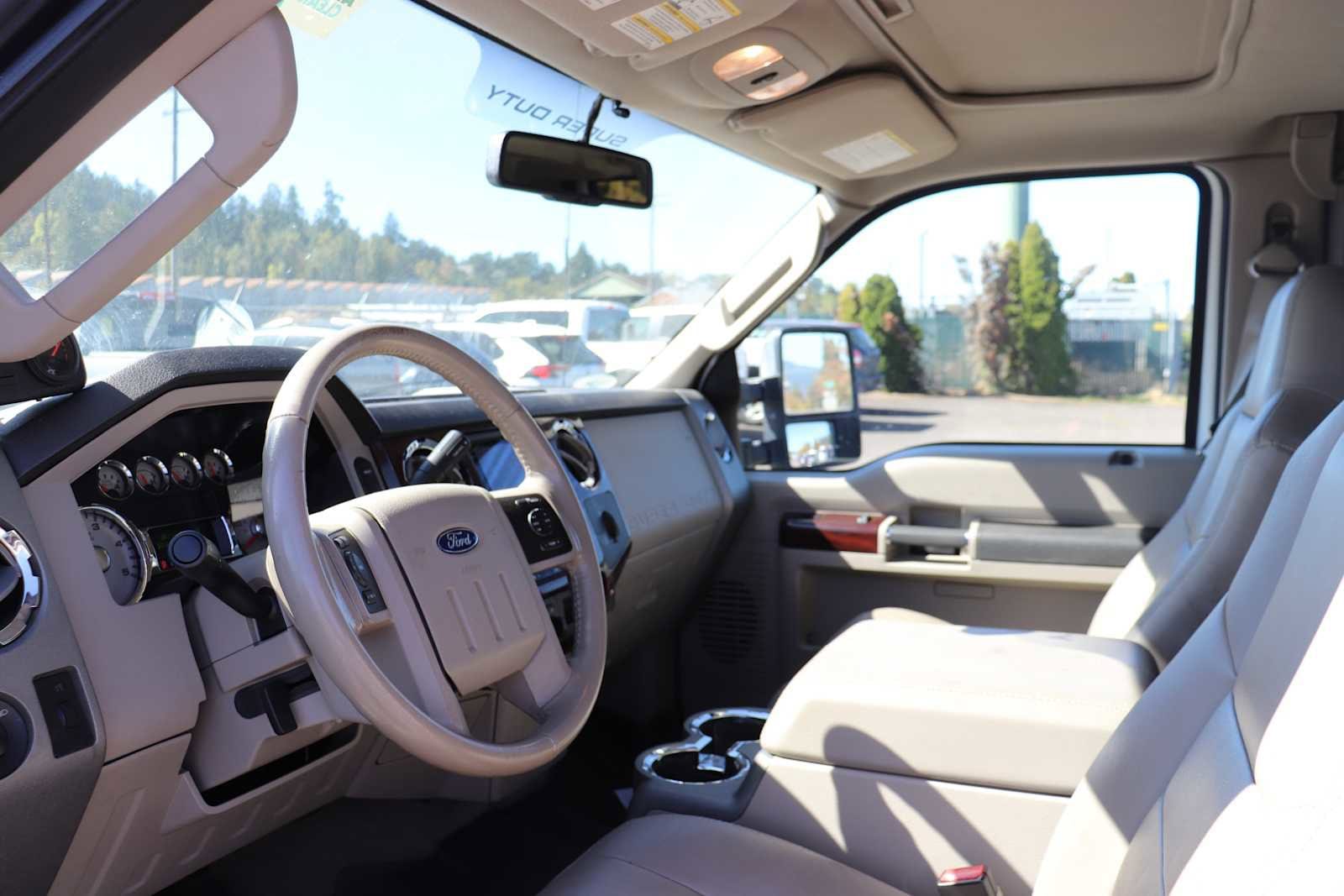 Thumbnail: 2008 Ford F-350 - 10