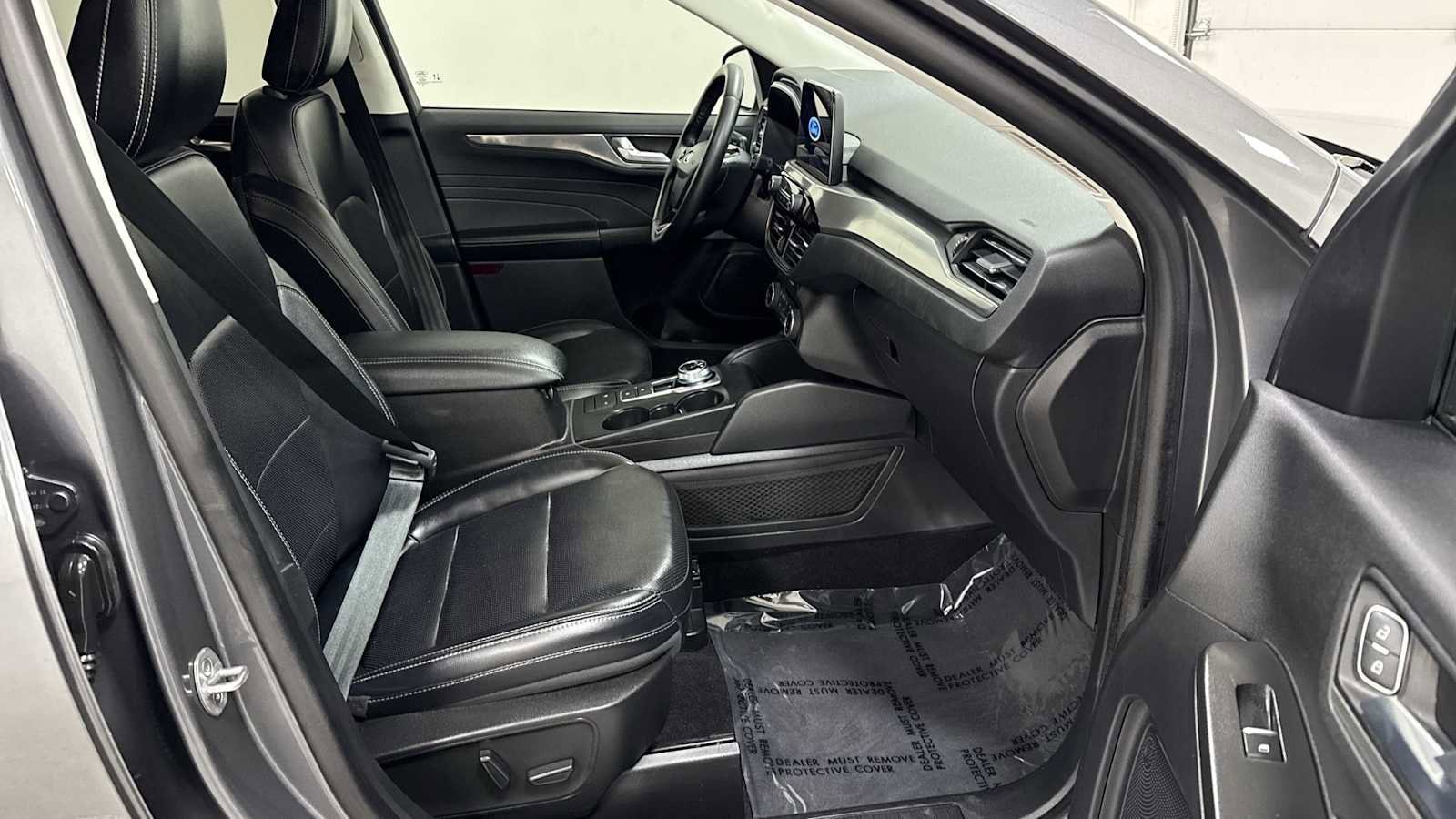 Thumbnail: 2022 Ford Escape - 29