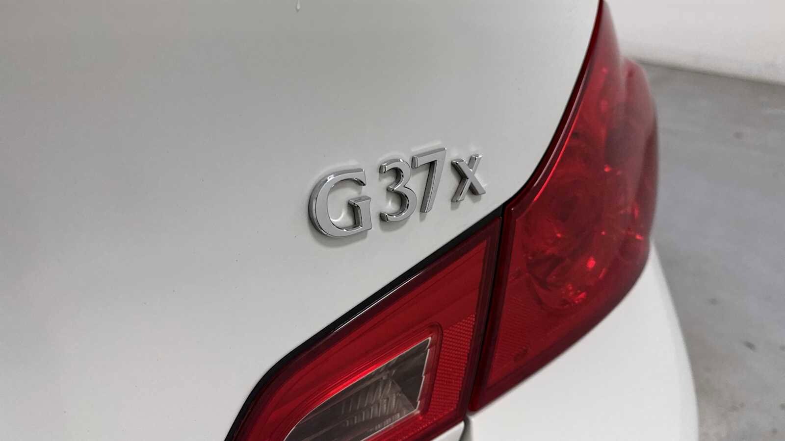 Thumbnail: 2010 INFINITI G37 - 29