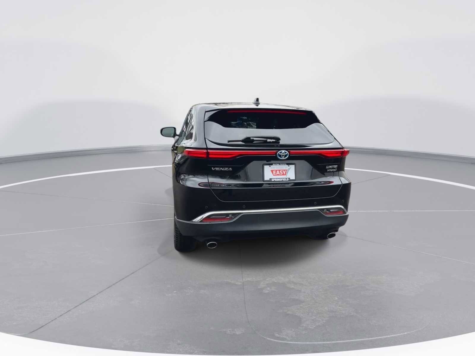 Thumbnail: 2021 Toyota Venza - 7