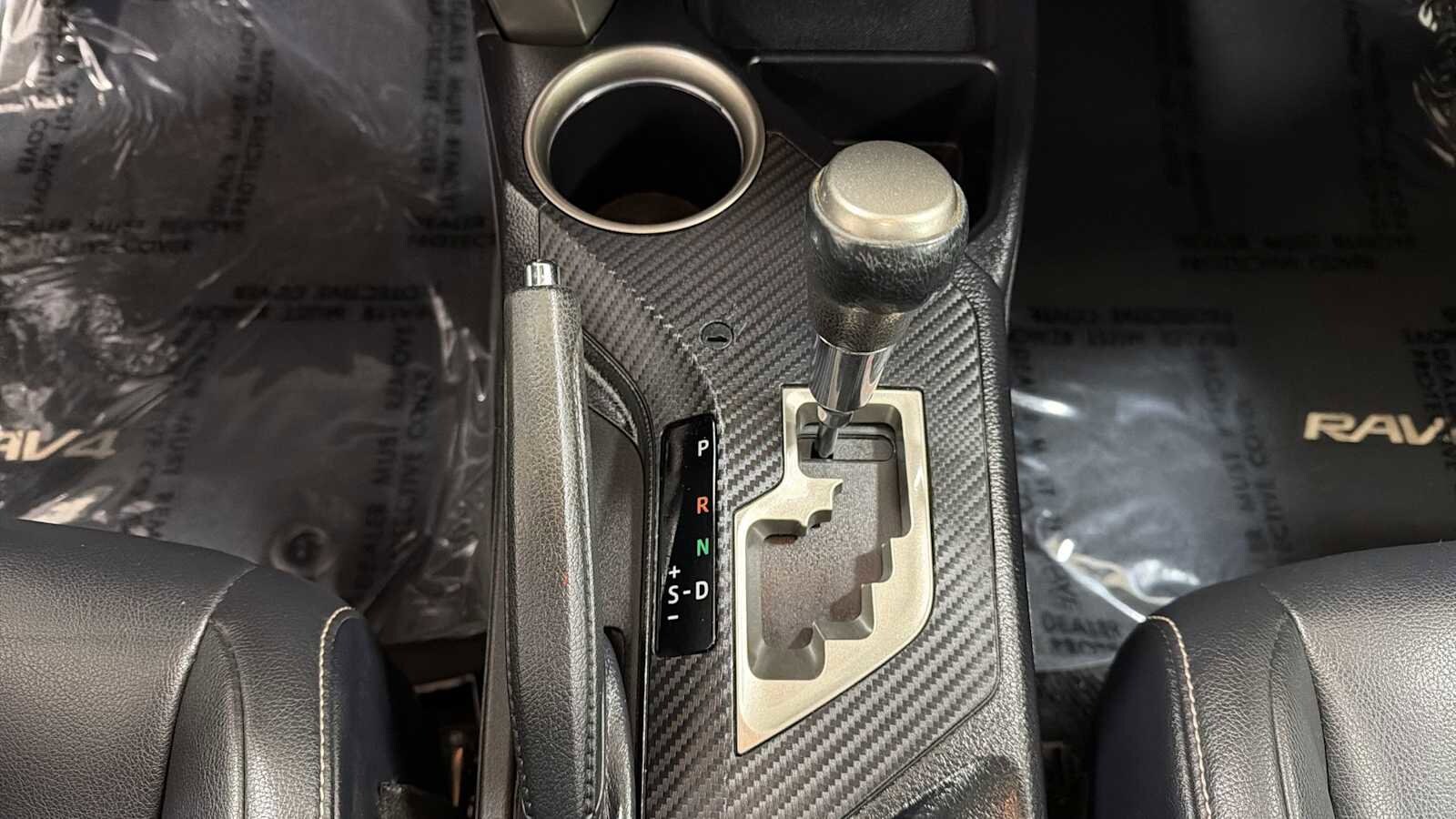 Thumbnail: 2015 Toyota RAV4 - 22