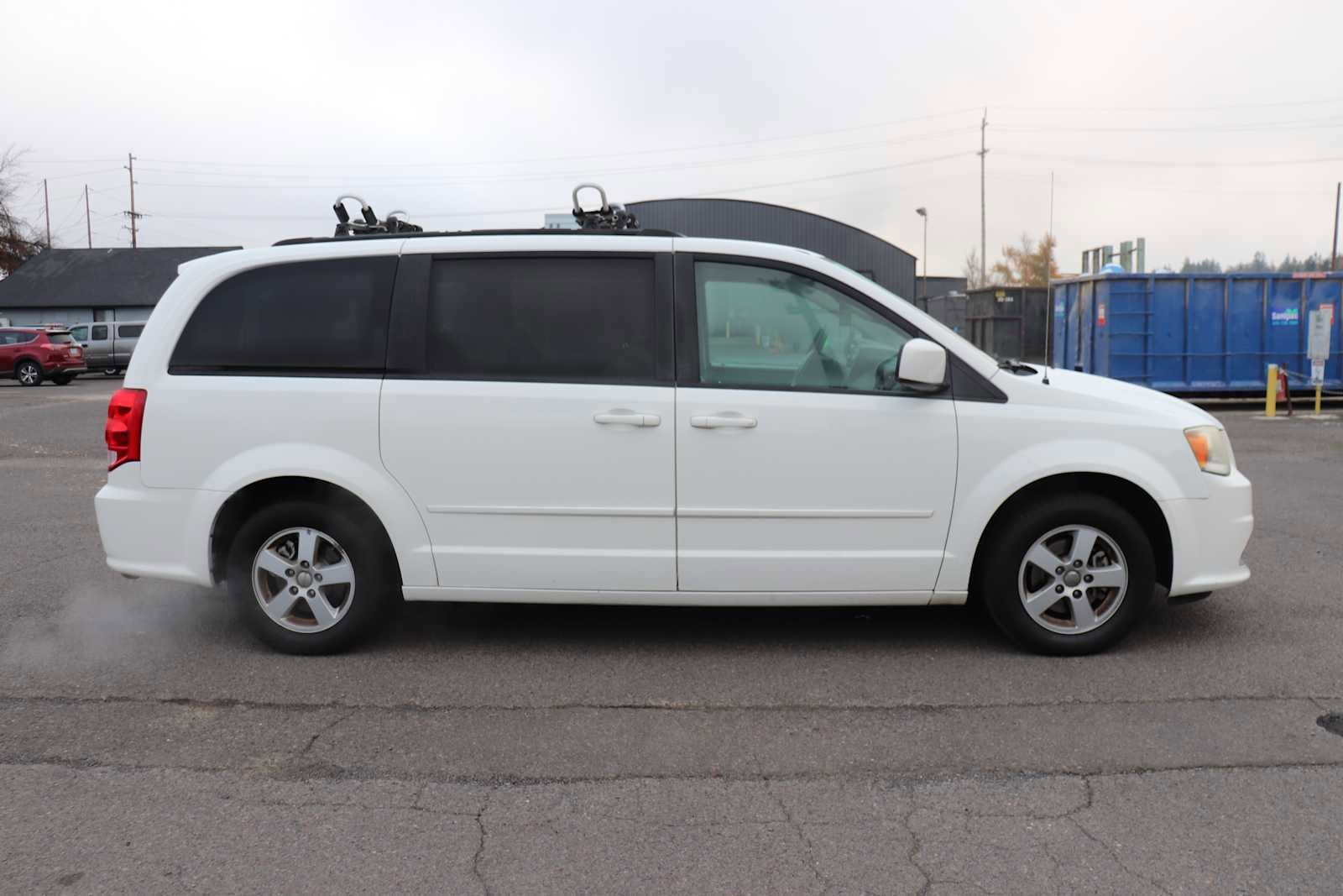 2011 Dodge Grand Caravan Mainstreet photo 4