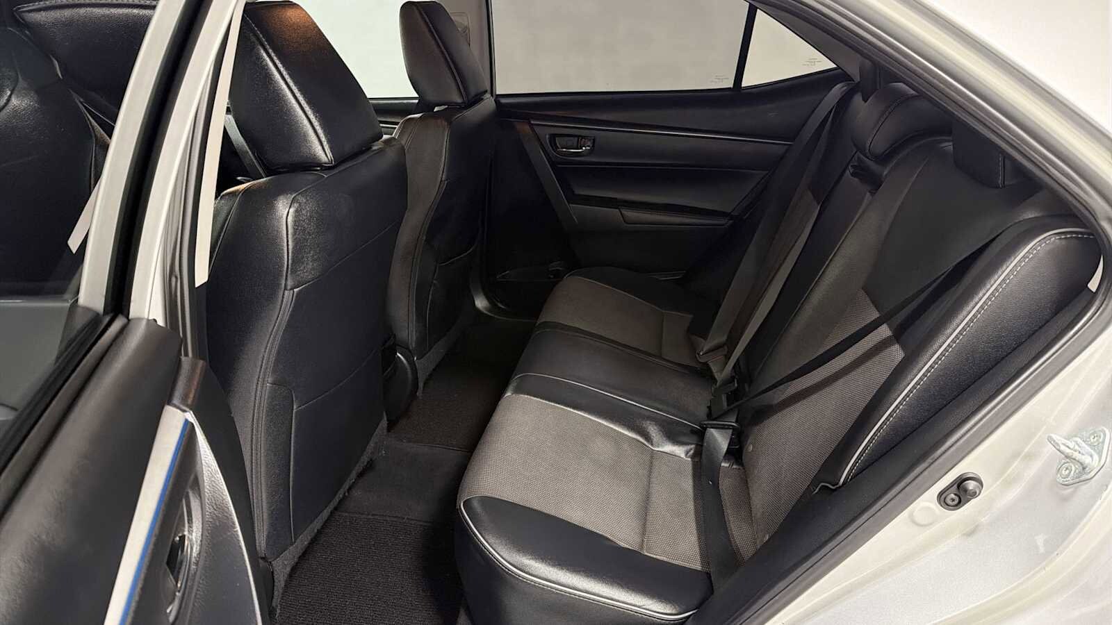 Thumbnail: 2016 Toyota Corolla - 23