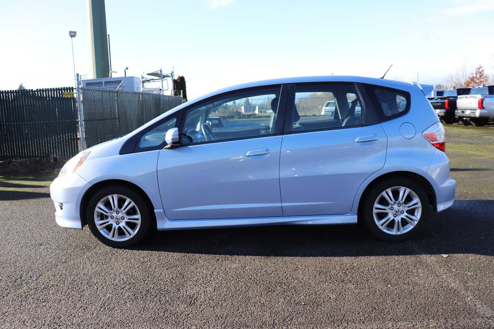 Thumbnail: 2010 Honda Fit - 8