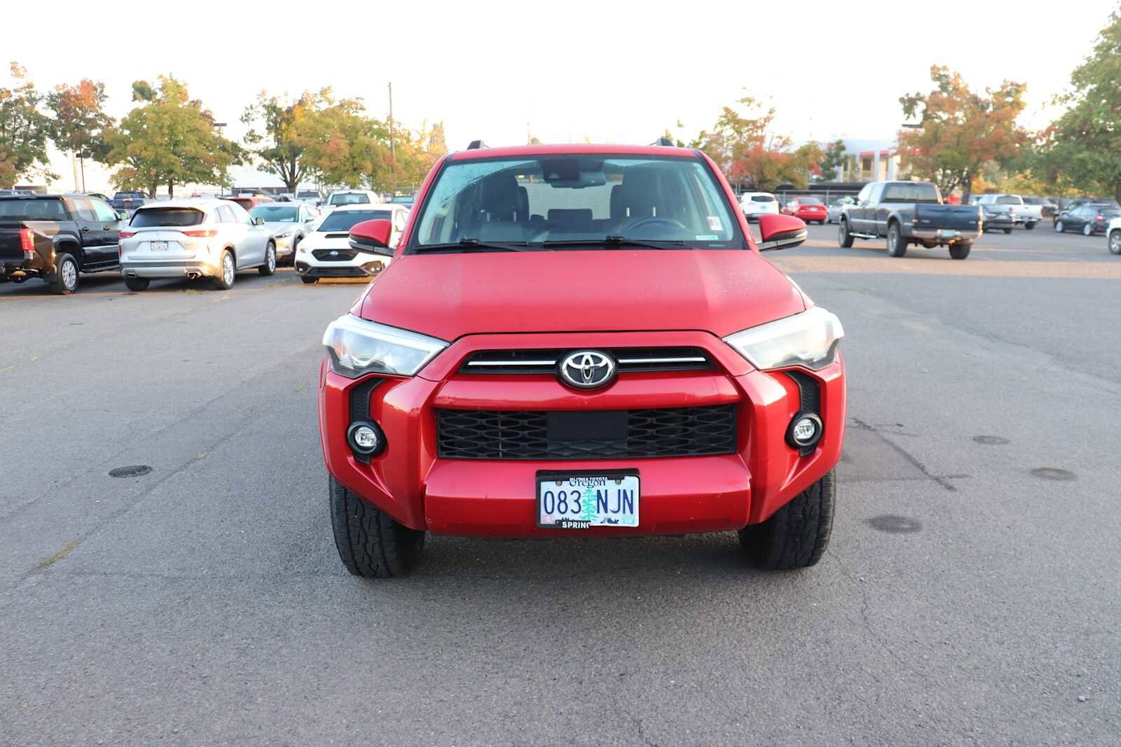 2022 Toyota 4Runner SR5 Premium photo 2