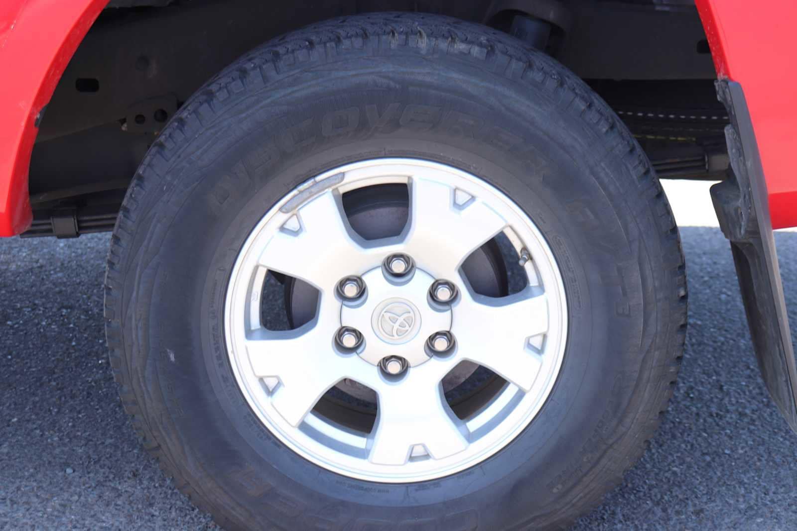 Thumbnail: 2006 Toyota Tacoma - 9