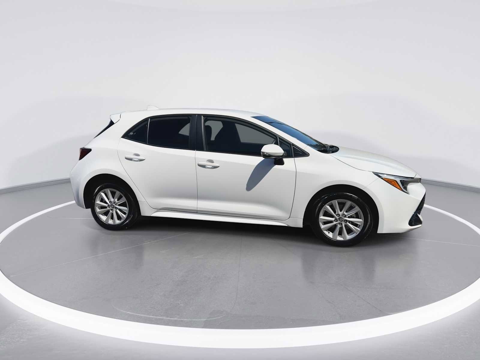 Thumbnail: 2024 Toyota Corolla - 9