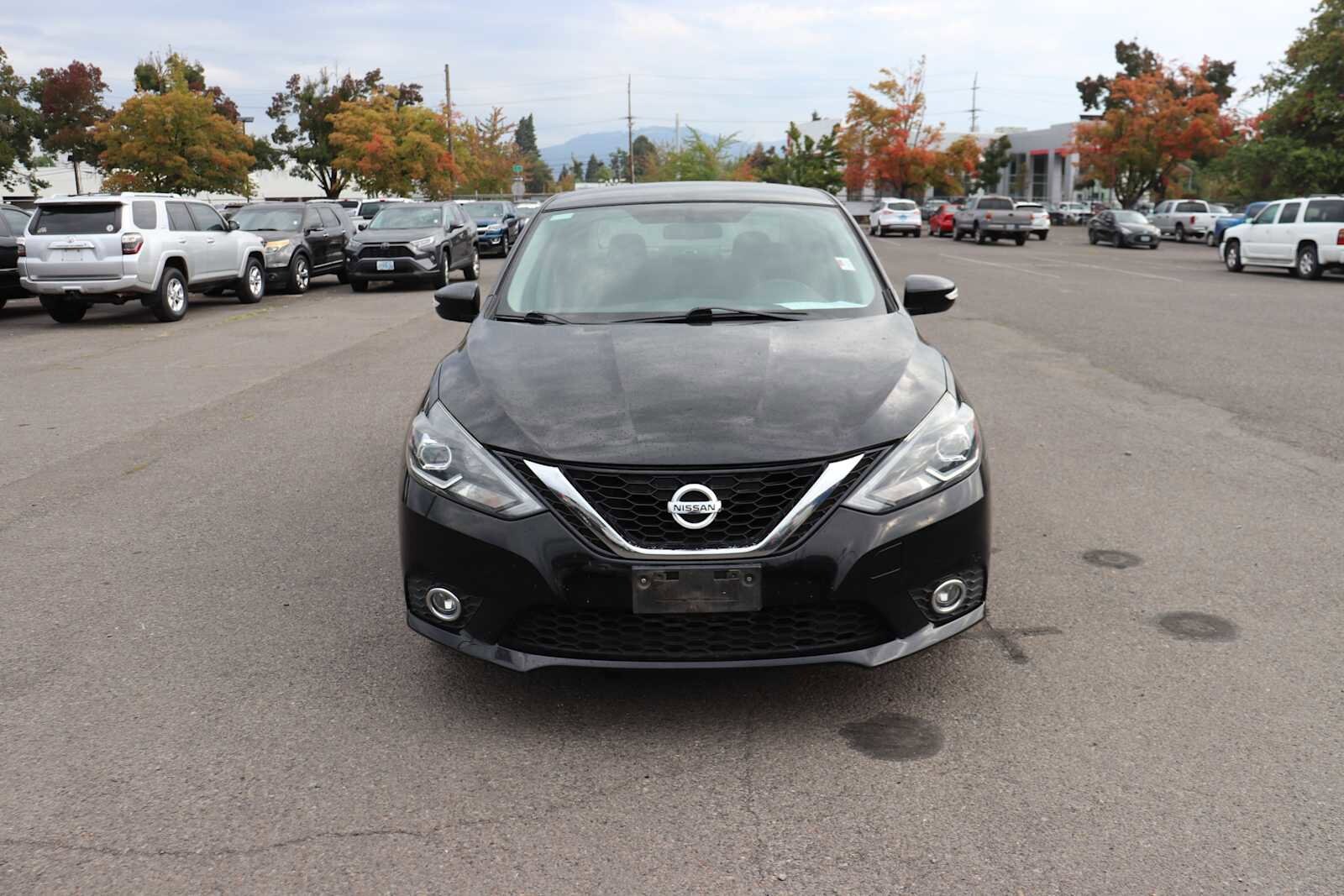2016 Nissan Sentra SR photo 2