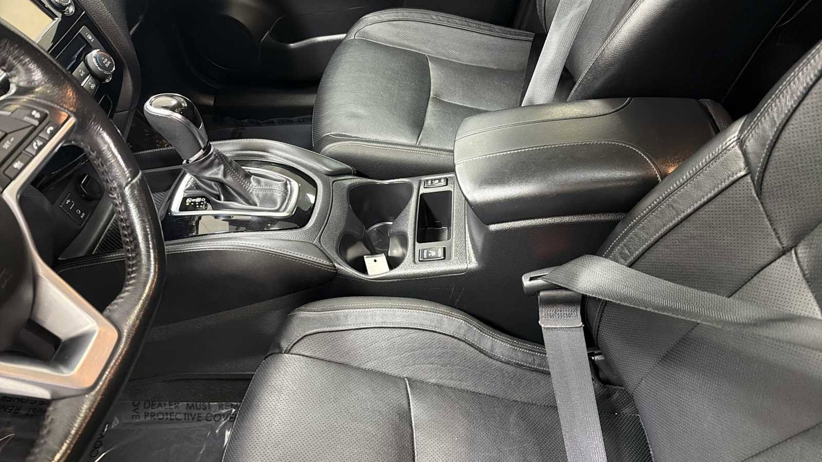 Thumbnail: 2018 Nissan Rogue Sport - 23