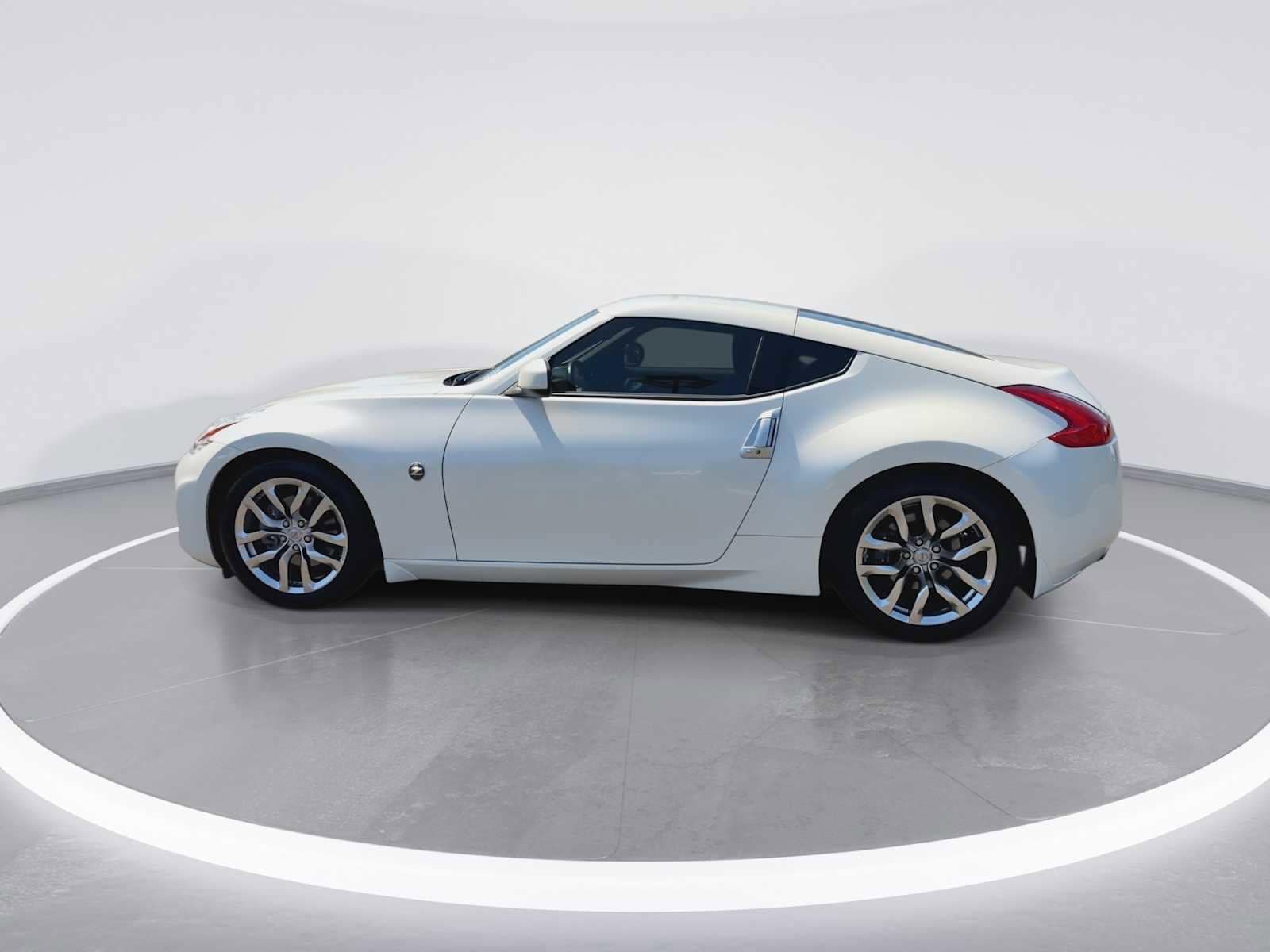 Thumbnail: 2014 Nissan Z - 5