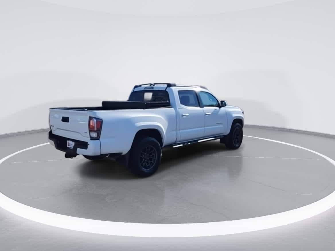 Thumbnail: 2021 Toyota Tacoma - 8