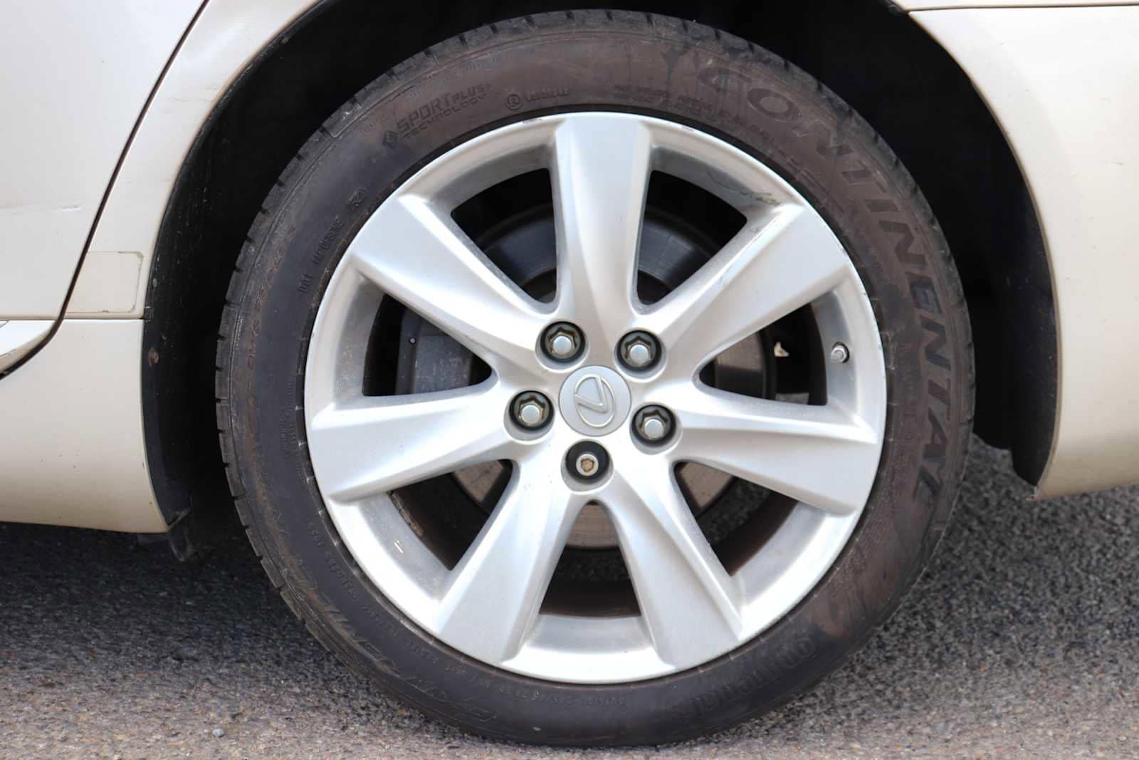 Thumbnail: 2011 Lexus LS - 9