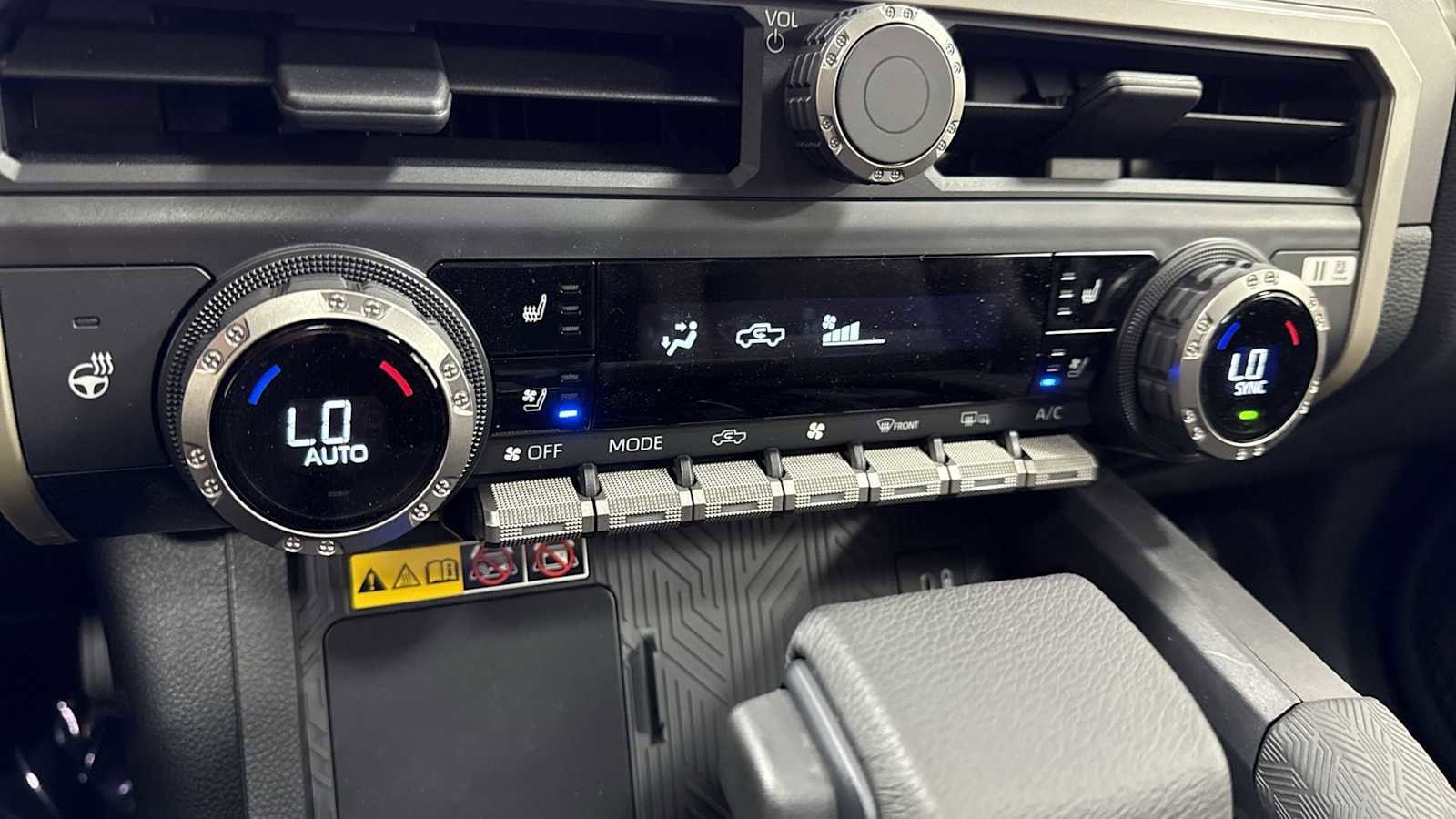 Thumbnail: 2025 Toyota Tacoma - 21