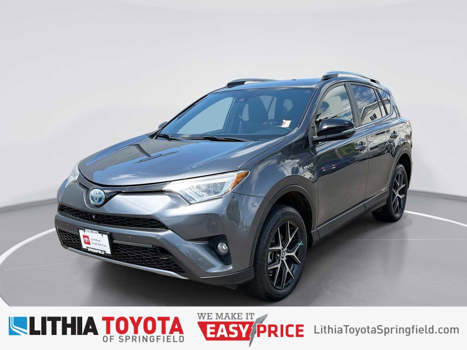 2017 Toyota RAV4 Hybrid SE AWD's photo