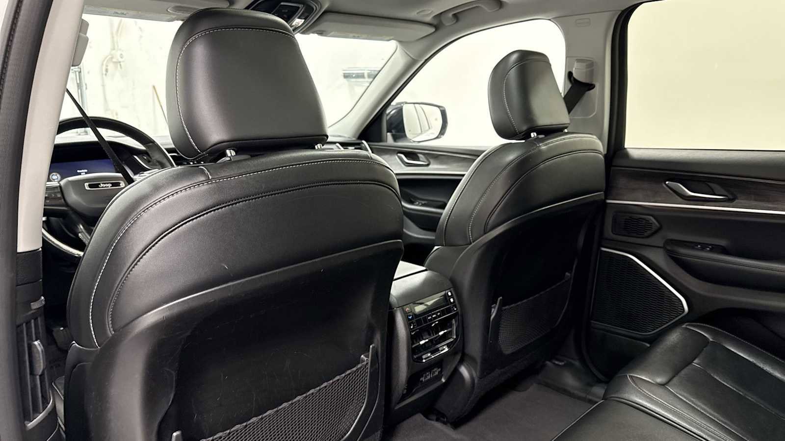 Thumbnail: 2021 Jeep Grand Cherokee L - 27