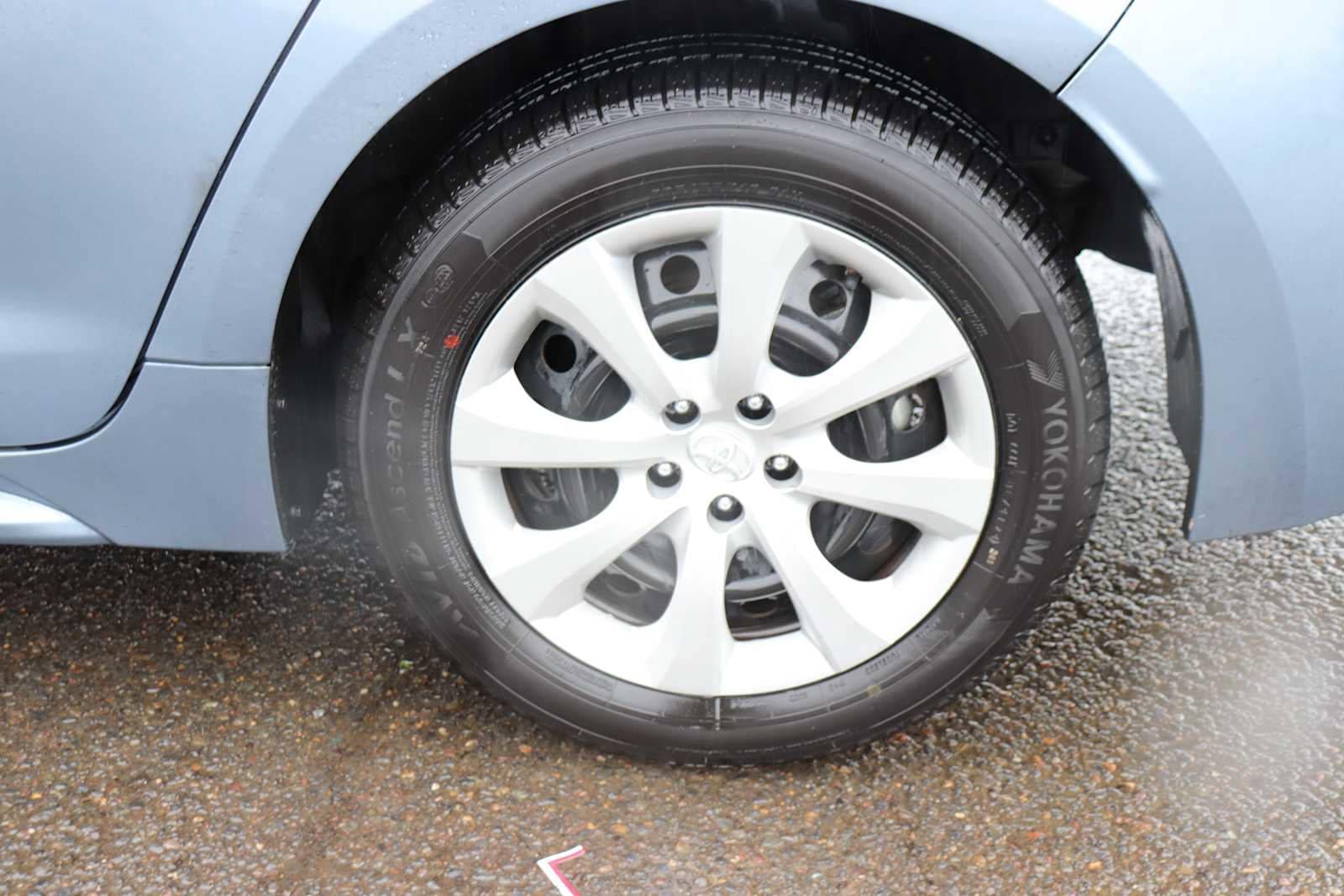 Thumbnail: 2022 Toyota Corolla - 9