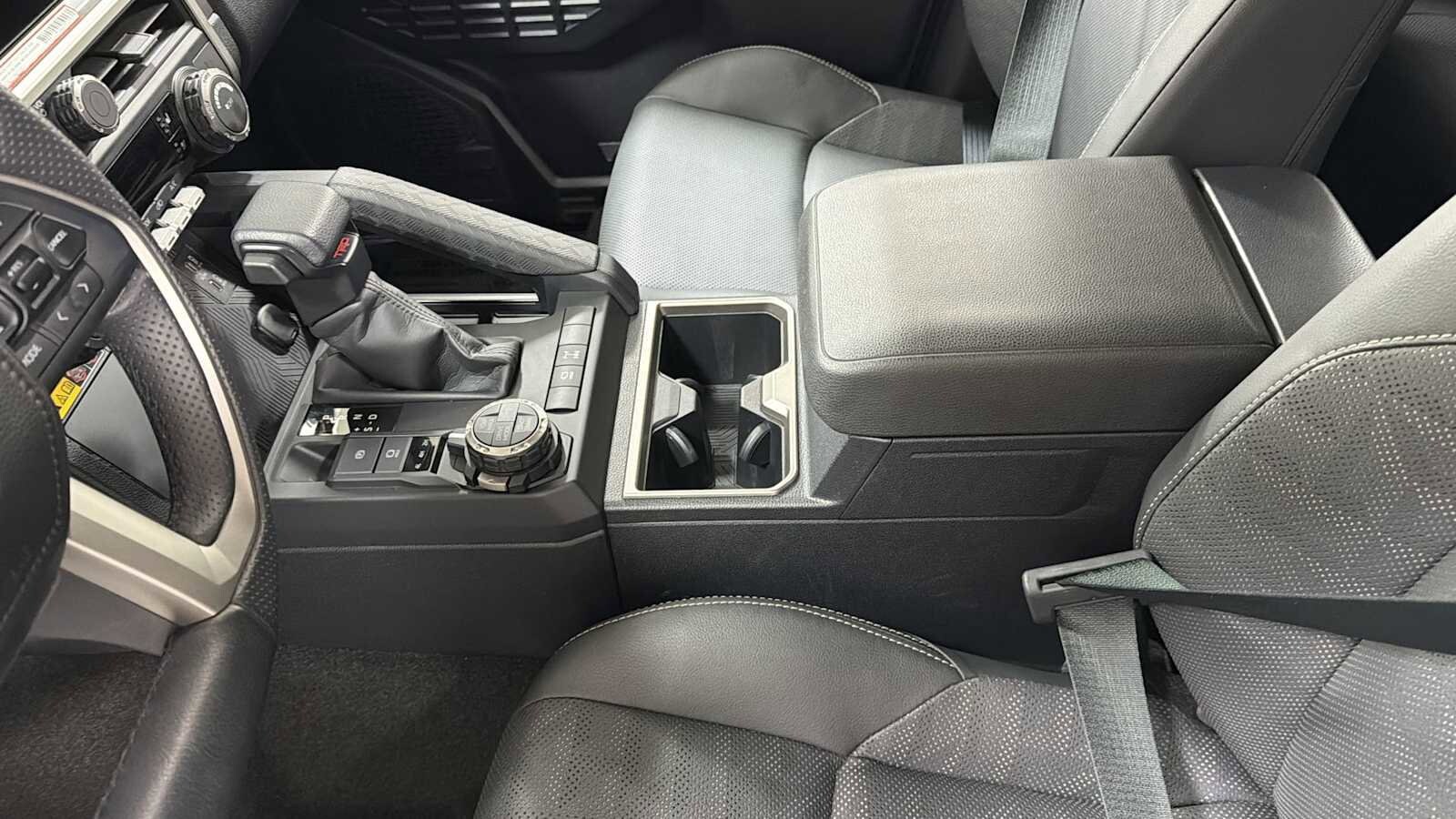 Thumbnail: 2025 Toyota 4Runner - 23