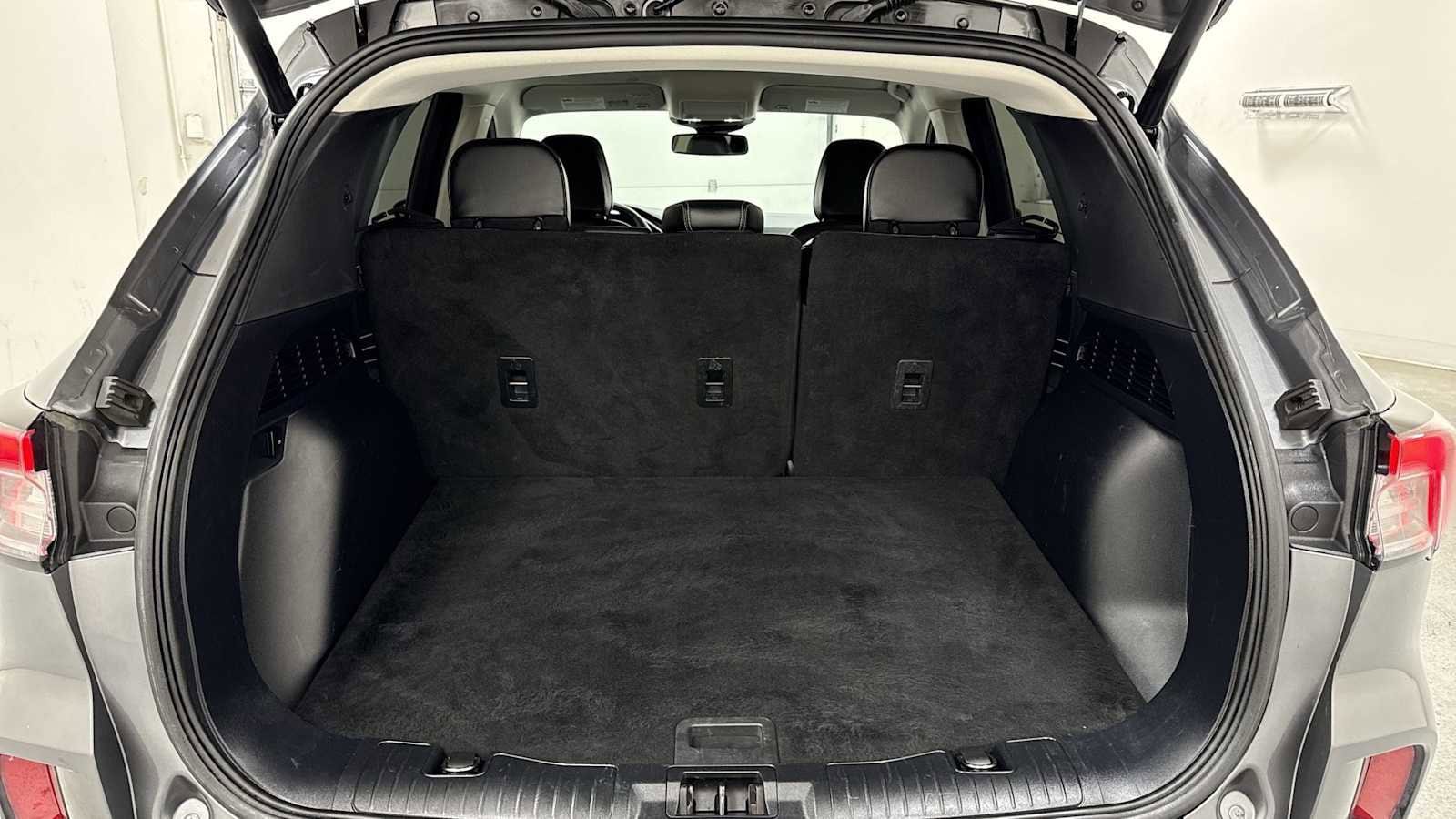 Thumbnail: 2022 Ford Escape - 27