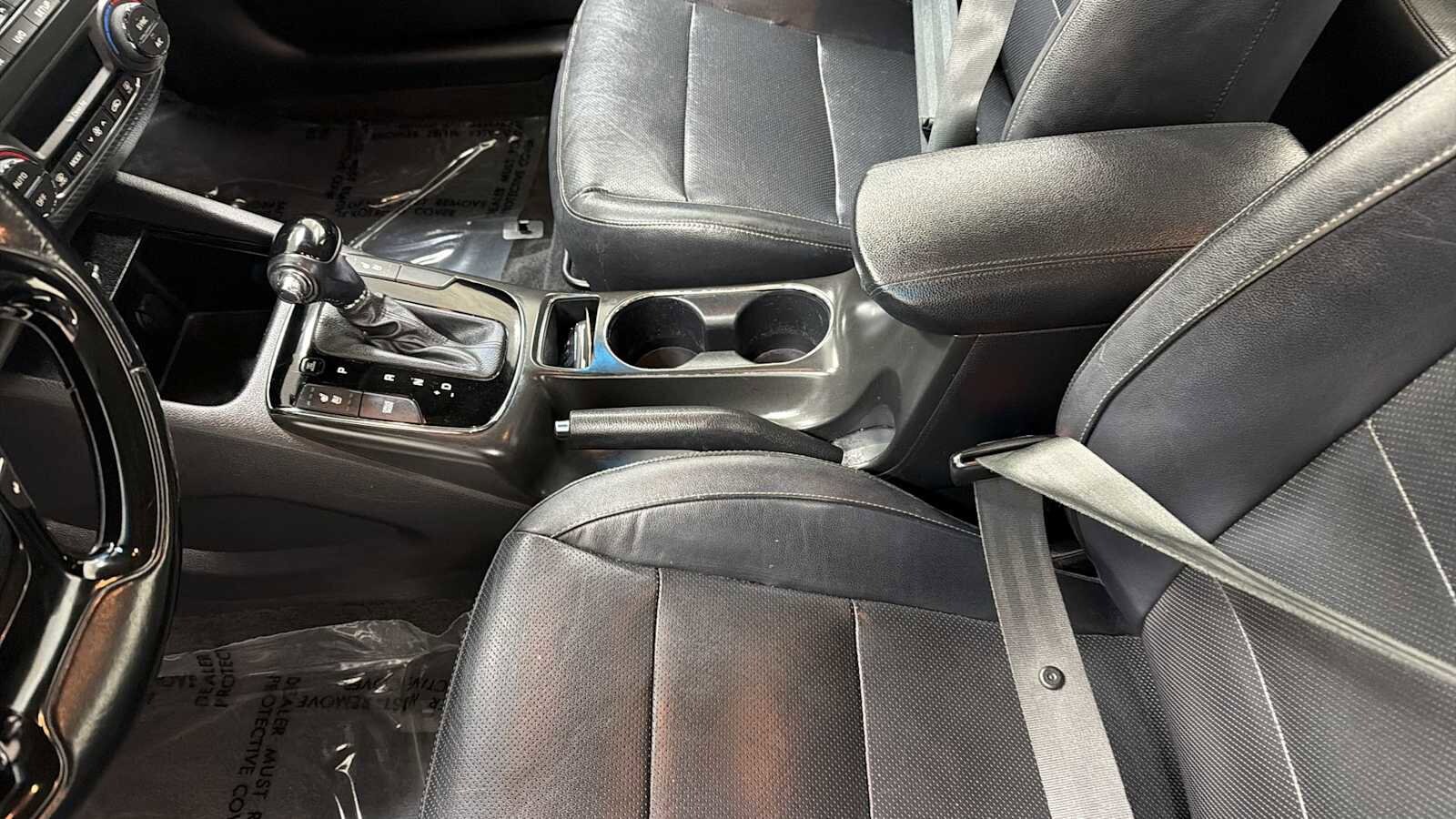 Thumbnail: 2017 Kia Forte - 22