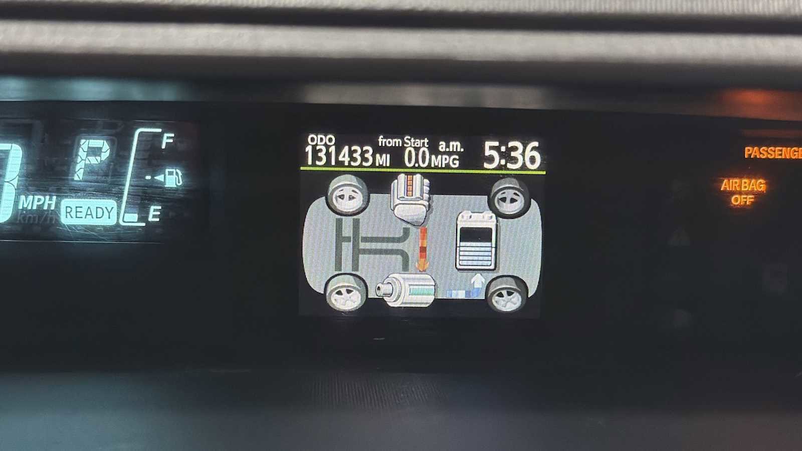 Thumbnail: 2014 Toyota Prius c - 17