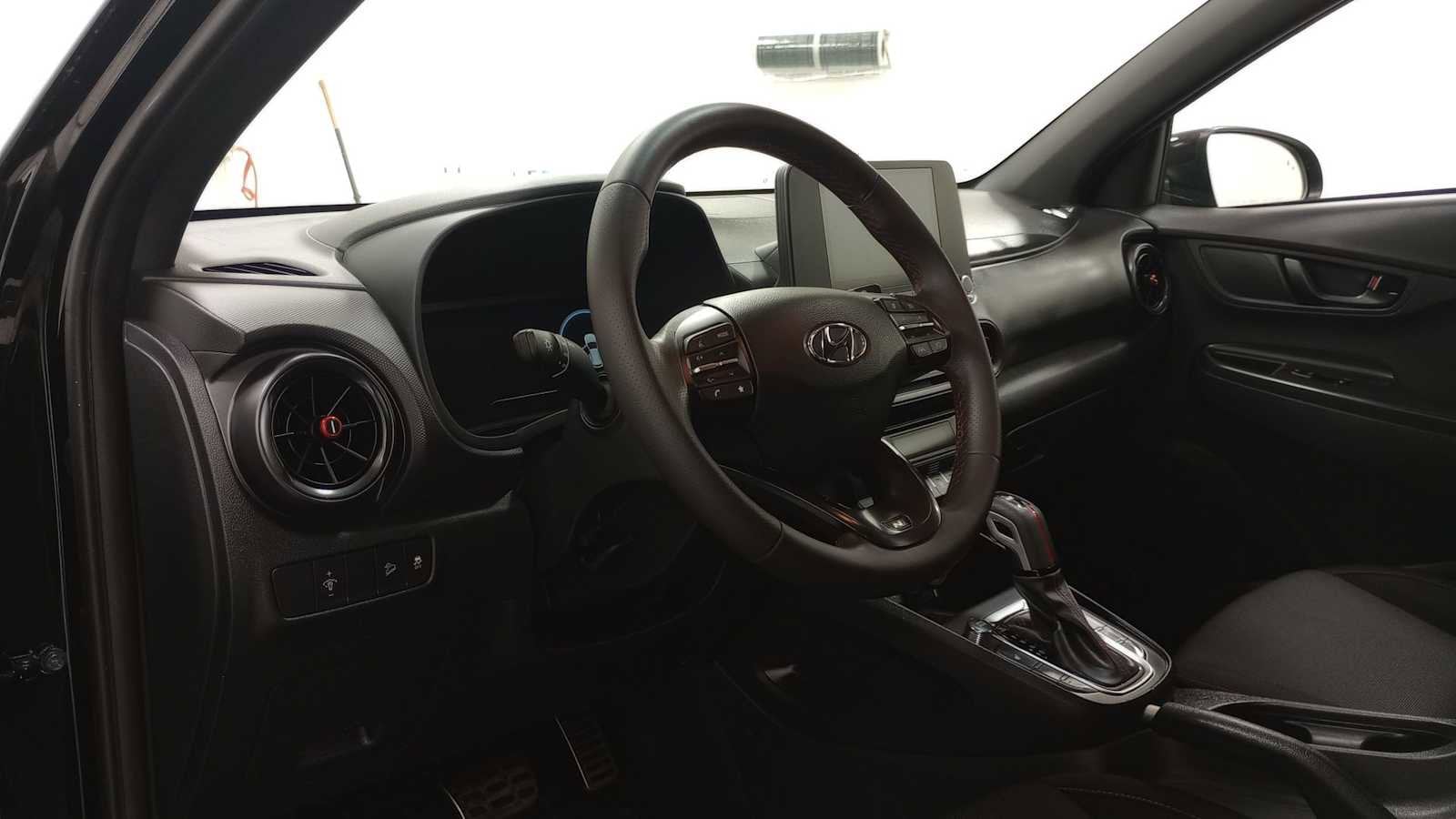 Thumbnail: 2022 Hyundai Kona - 12