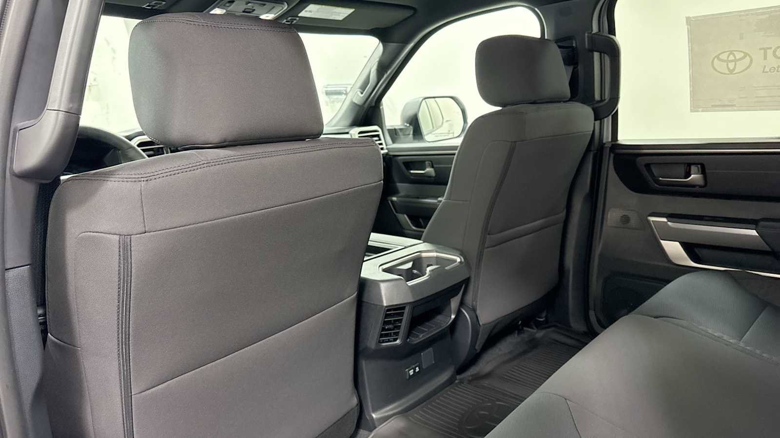 Thumbnail: 2025 Toyota Tundra - 25