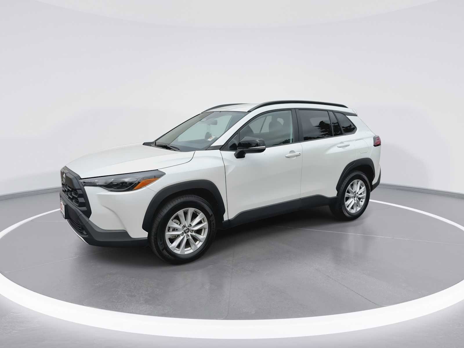 Thumbnail: 2026 Toyota Corolla Cross - 4