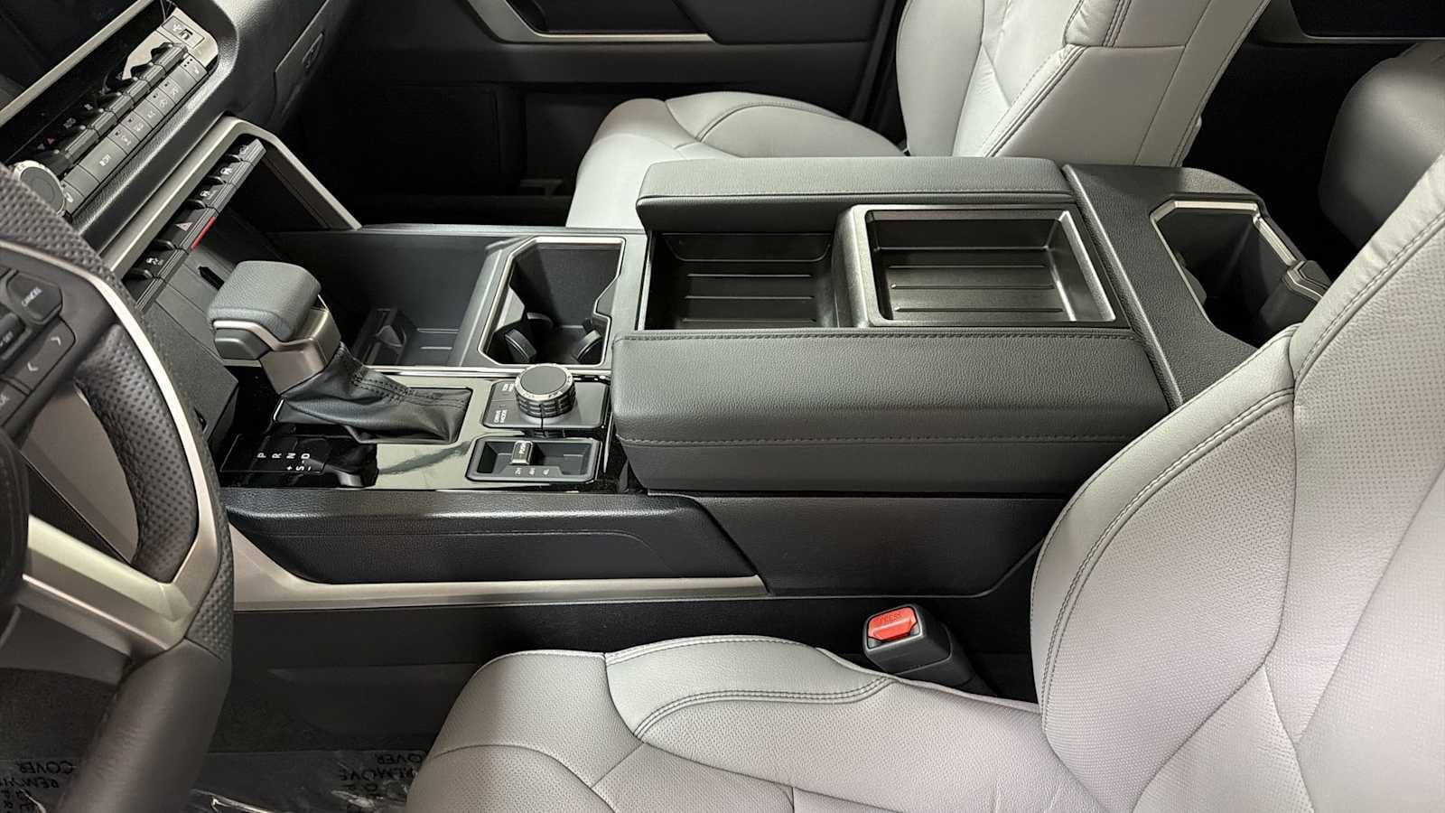 Thumbnail: 2026 Toyota Tundra - 23