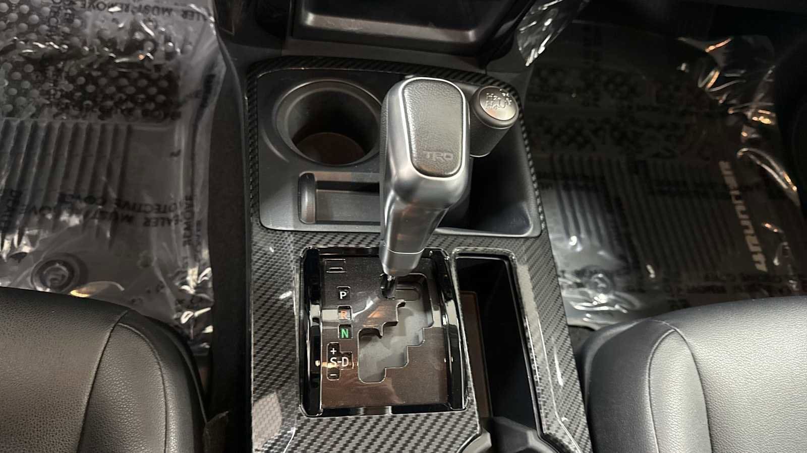 Thumbnail: 2018 Toyota 4Runner - 22