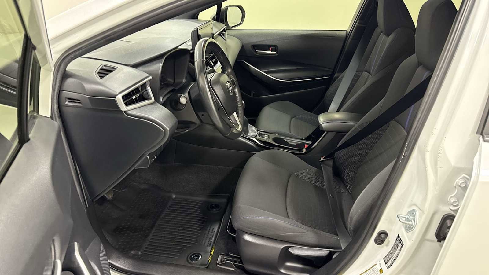 Thumbnail: 2022 Toyota Corolla - 13