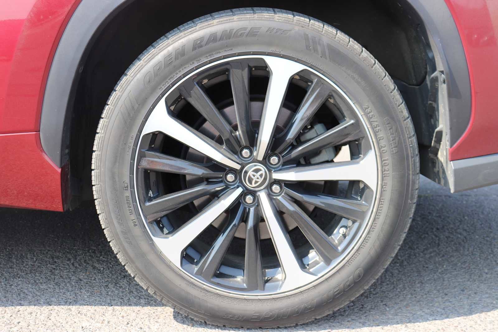 Thumbnail: 2021 Toyota Highlander - 9