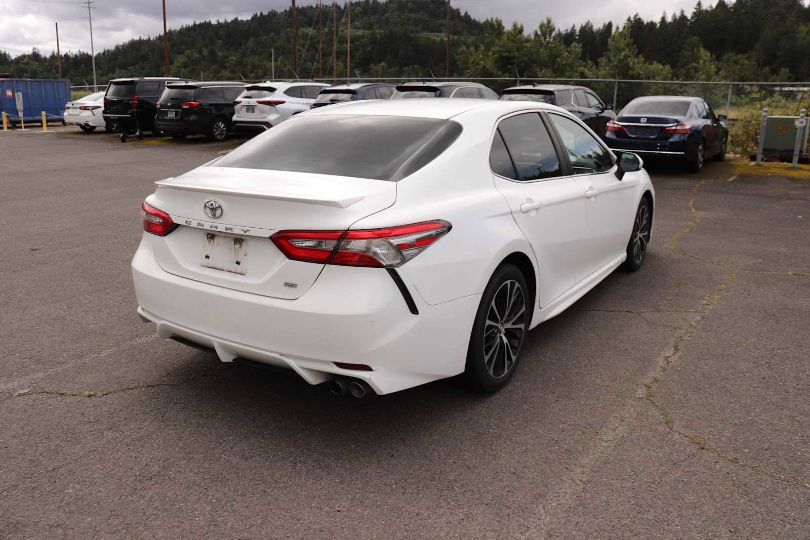 Thumbnail: 2018 Toyota Camry - 5