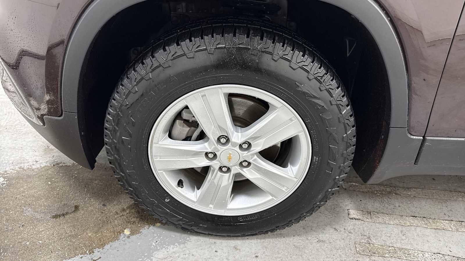 Thumbnail: 2022 Chevrolet Trax - 10