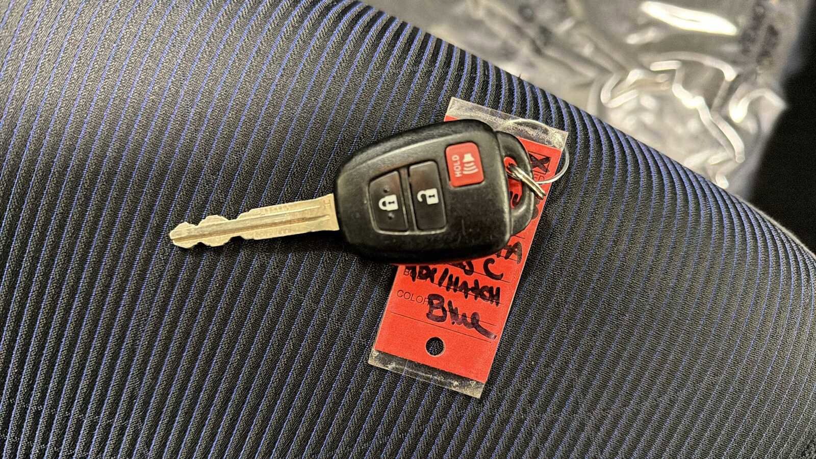 Thumbnail: 2017 Toyota Prius c - 29