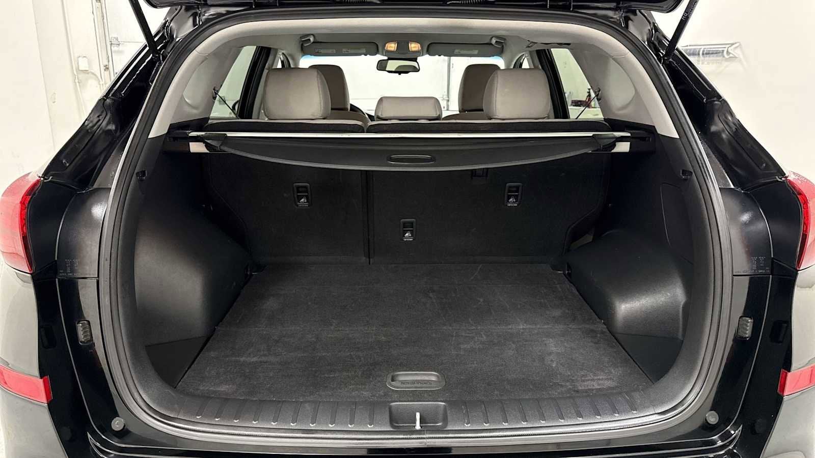 Thumbnail: 2021 Hyundai Tucson - 26