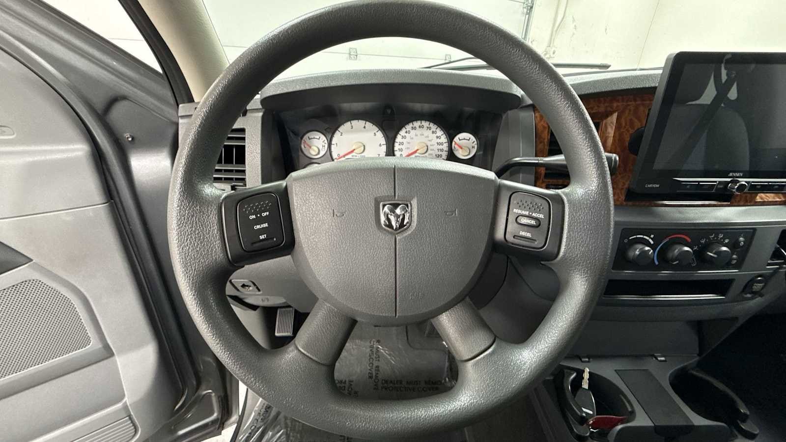 Thumbnail: 2006 Dodge Ram 1500 - 16