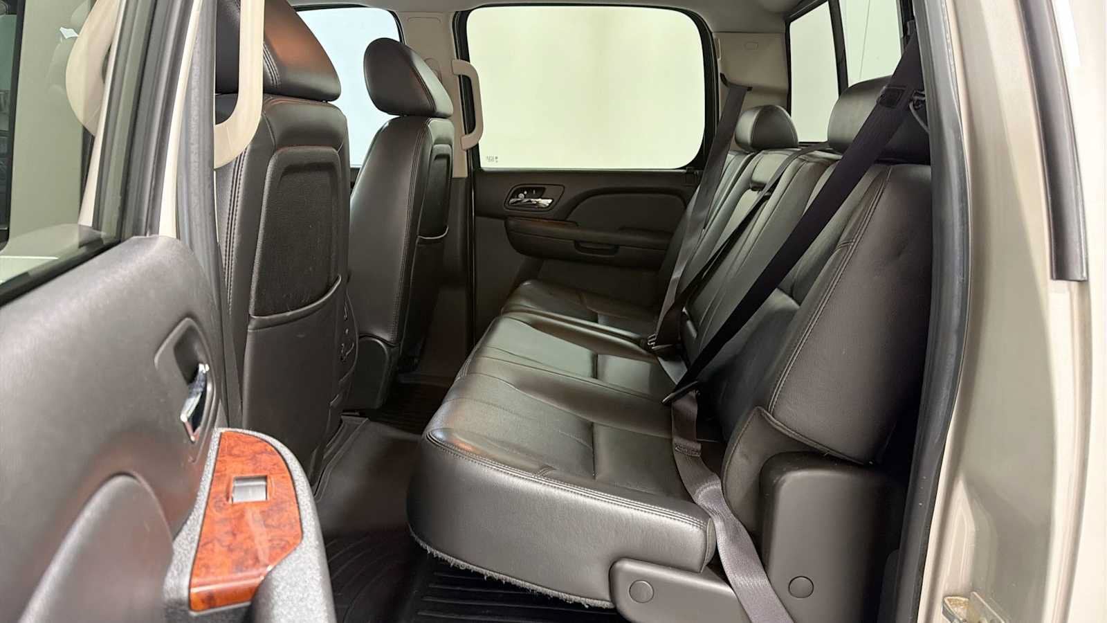 Thumbnail: 2009 Chevrolet Silverado 3500 - 23