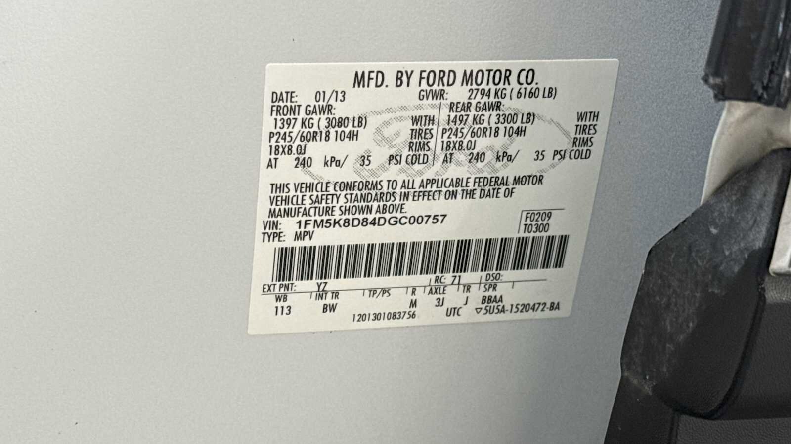 Thumbnail: 2013 Ford Explorer - 11