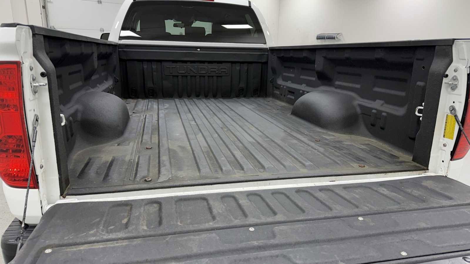 Thumbnail: 2021 Toyota Tundra - 27