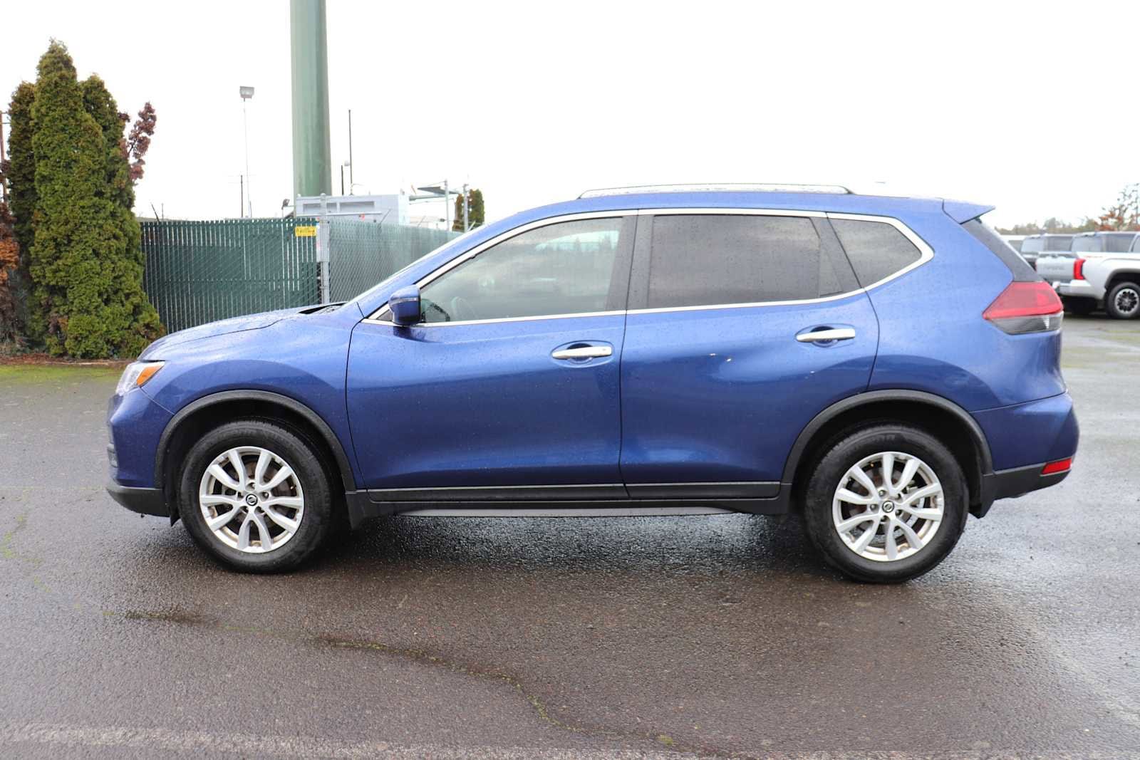 Thumbnail: 2019 Nissan Rogue - 8