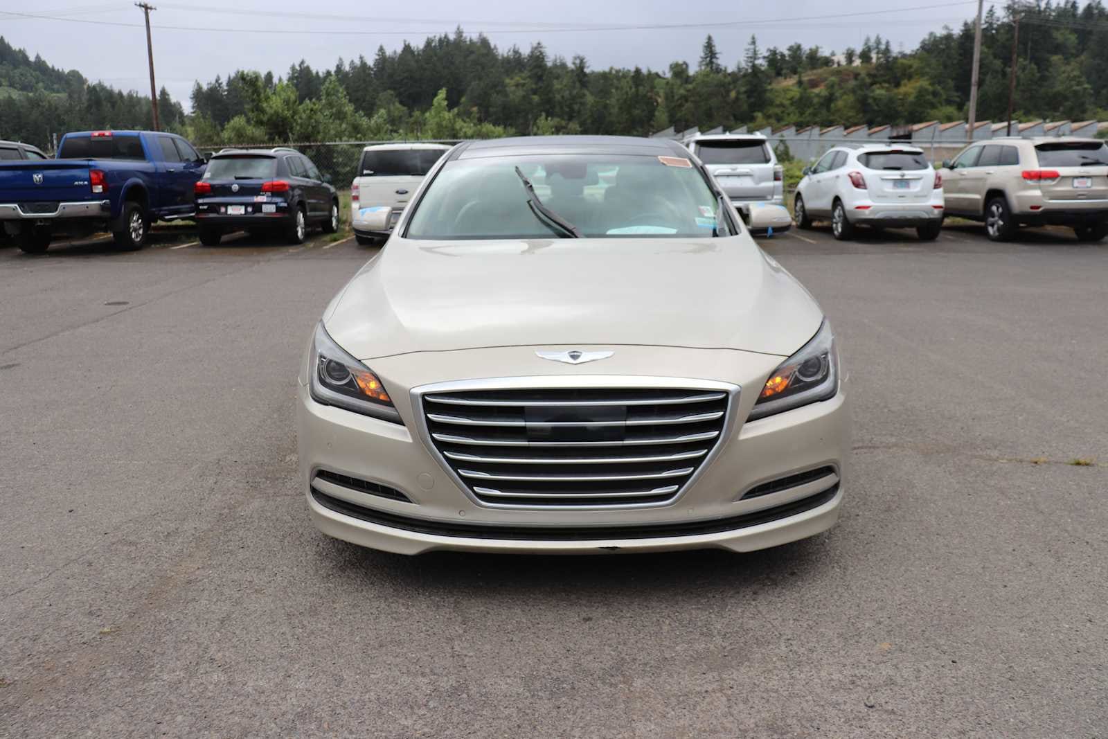 Thumbnail: 2015 Hyundai Genesis - 2